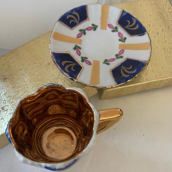 Expresso Cup & Saucer - Picture 7 of 10